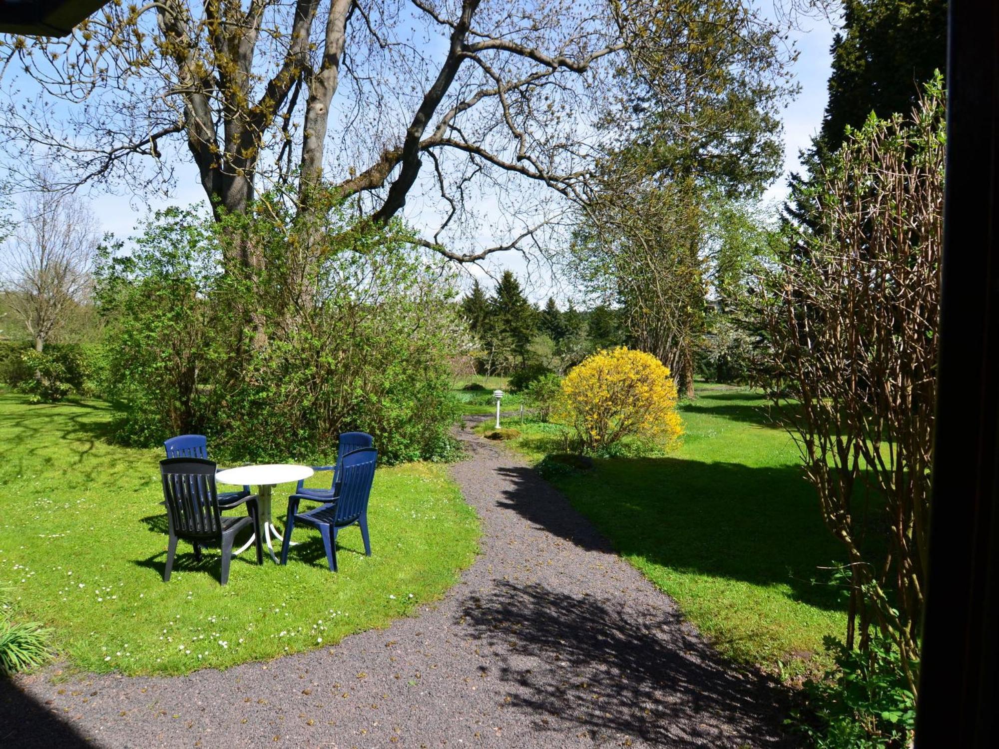 Apartment In Tabarz Thuringia Near The Forest מראה חיצוני תמונה